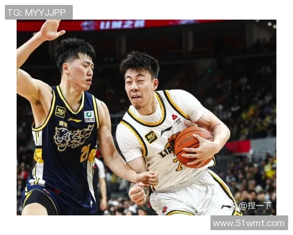 CBA精彩回放广东队与上海队激战全程回顾与精彩瞬间分析 CBA精彩回放广东队与上海队激战全程回顾与精彩瞬间分析