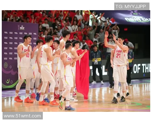 中国篮球队迎战澳大利亚队力争在国际赛场上再创佳绩 中国篮球队迎战澳大利亚队力争在国际赛场上再创佳绩