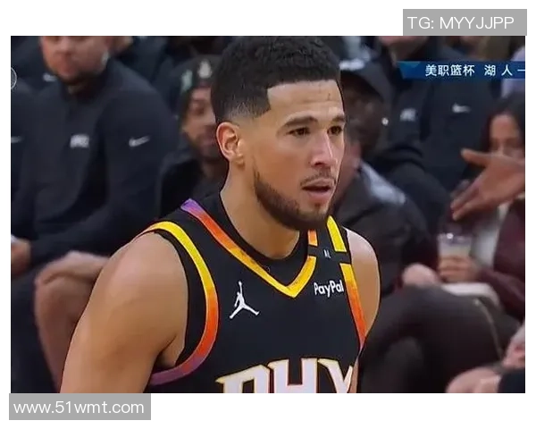 湖人队与太阳队季前赛精彩对决展现新赛季阵容实力与战术风采 湖人队与太阳队季前赛精彩对决展现新赛季阵容实力与战术风采